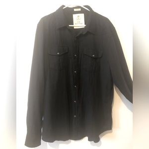 American Eagle men’s button up shirt